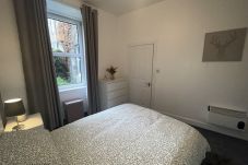 Apartment in Edinburgh - - Leith Walk Flat